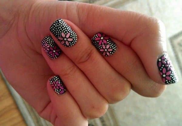 nail designs with 3D flowers