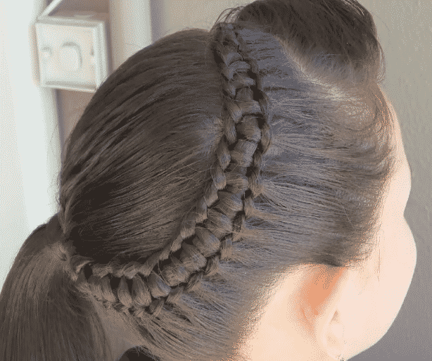 HAIRSTYLES WITH GIRLS 'BRAINS