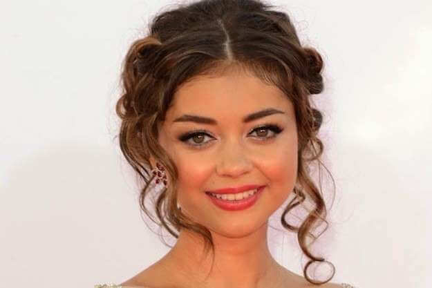 hairstyles with waves collected curly with stripe in the middle