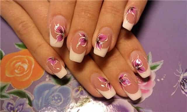 Diseños de uñas con flores bonitas04