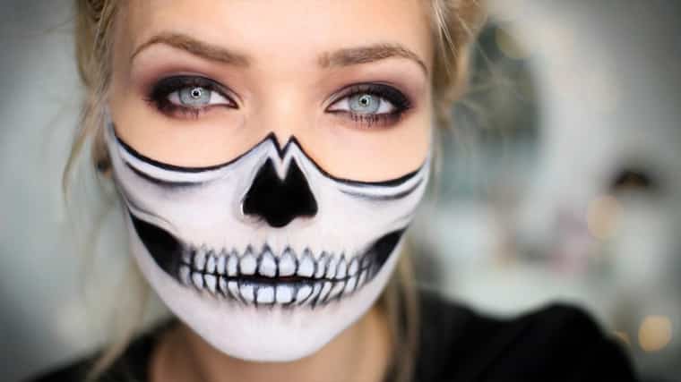 maquillaje para halloween dentadura labios