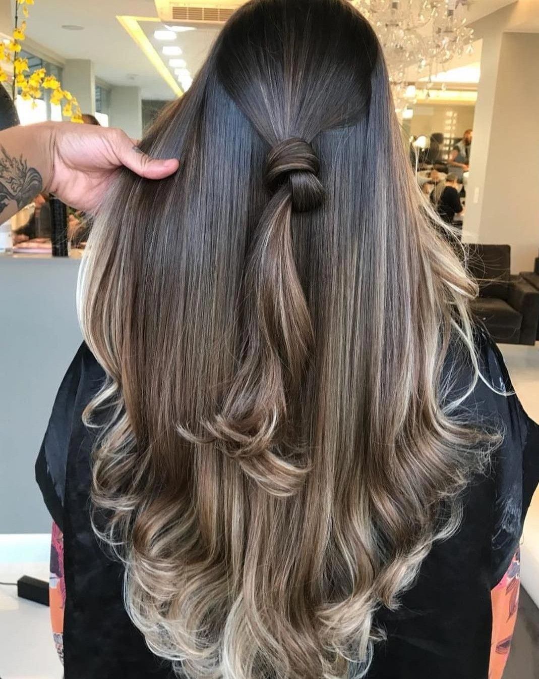 mechas balayage en pelo largo