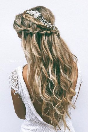 peinados boda trenzaz cascada cabello suelto