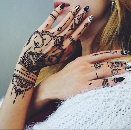 tatuajes bohemios para chicas 39