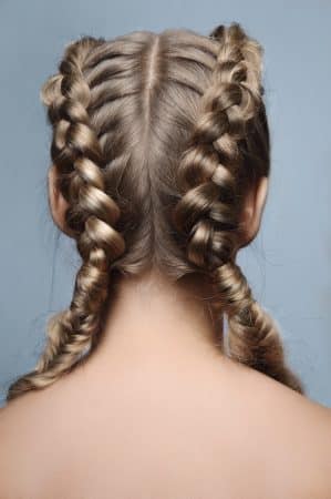 trenzas francesas de lado