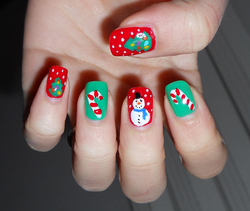 25 Diseños de uñas para las amantes de Navidad | Tú en línea