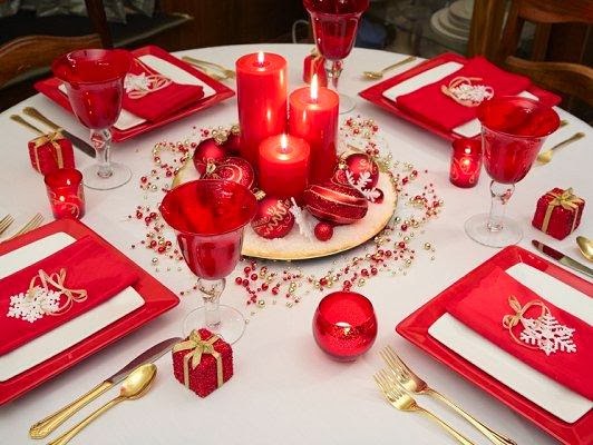 Mesas de Navidad Decoradas de Rojo 45