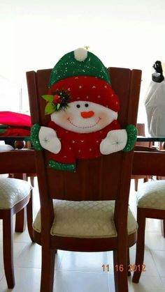 decoracion-navidena-sillas