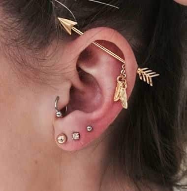 piercings en la oreja