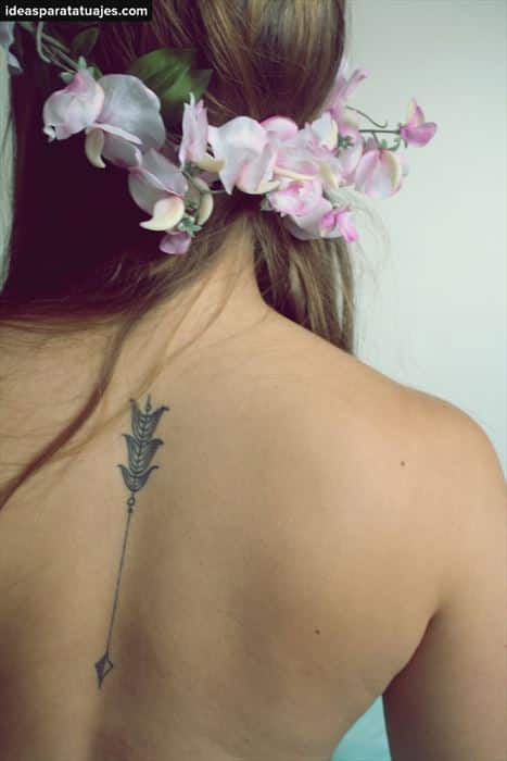tatuajes-de-flechas-creativos-diseños-para-mujeres-2