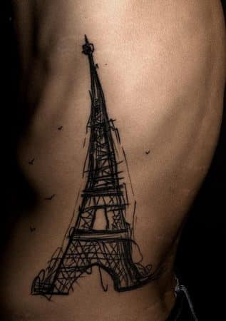 tatuajes en las costillas torre eiffel