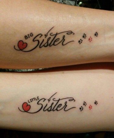 tatuajes hermanas delicados