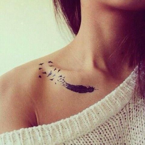 tatuajes para mujeres delicados hombro