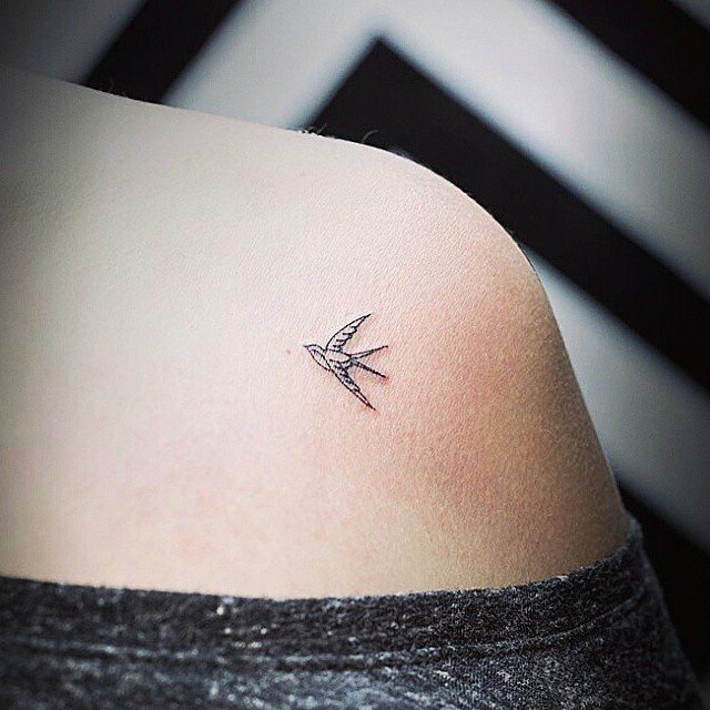 59 Delicados Tatuajes para Mujeres Sensibles - Mujeres Femeninas
