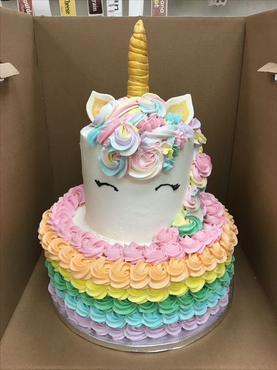 los mejores disenos en pasteles de unicornios 28